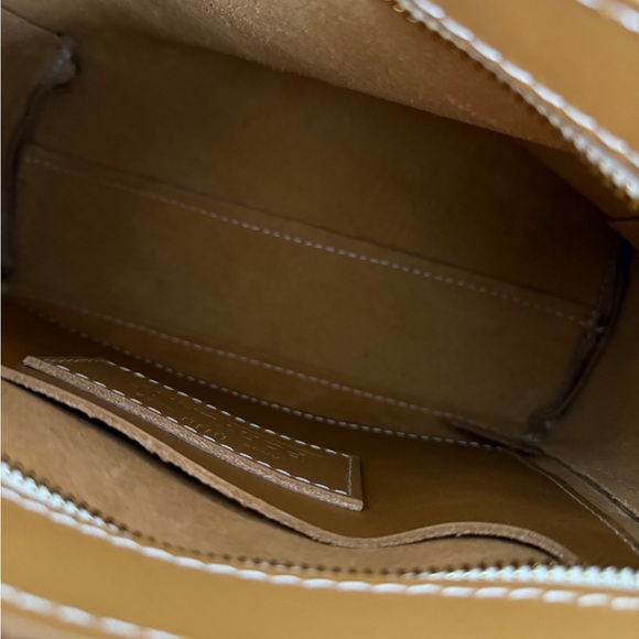 Portland Leather Mango Triangle Bag - Picture 3 of 4